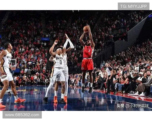 爱德华兹首节火力全开7中5砍14分次节手感骤冷仍串联球队2篮板2助攻