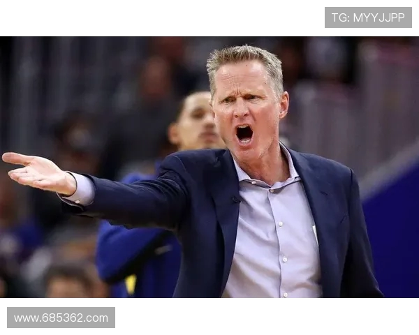 科尔称轮换阵容化学反应出色坚持固定搭配助力球队稳定前进表现